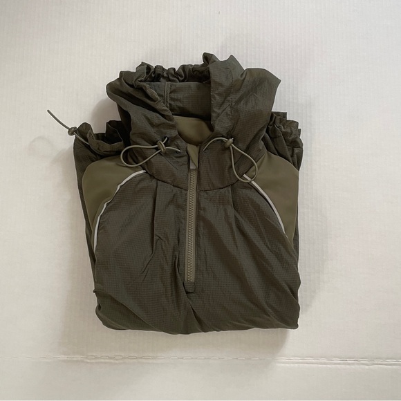 NWT Womens Medium Olive Branch Outdoor Voices Frost/Knit Hoddie. - Picture 12 of 13